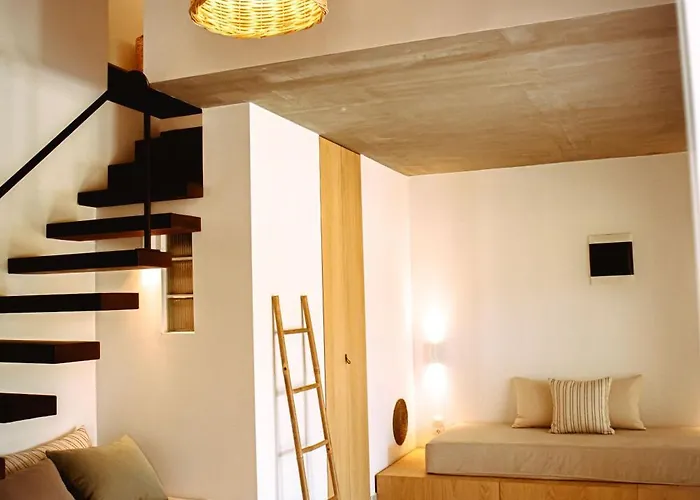 别墅 Aristotelia Gi Domes - Luxury Private Pool Retreats *