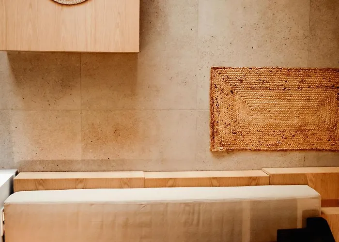 Aristotelia Gi Domes - Luxury Private Pool Retreats