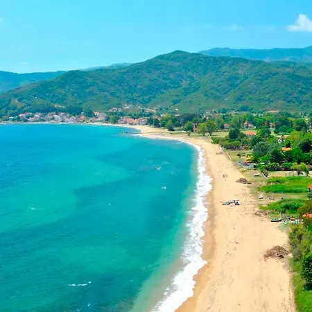 Villa Aristotelia Gi Domes - Luxury Private Pool Retreats